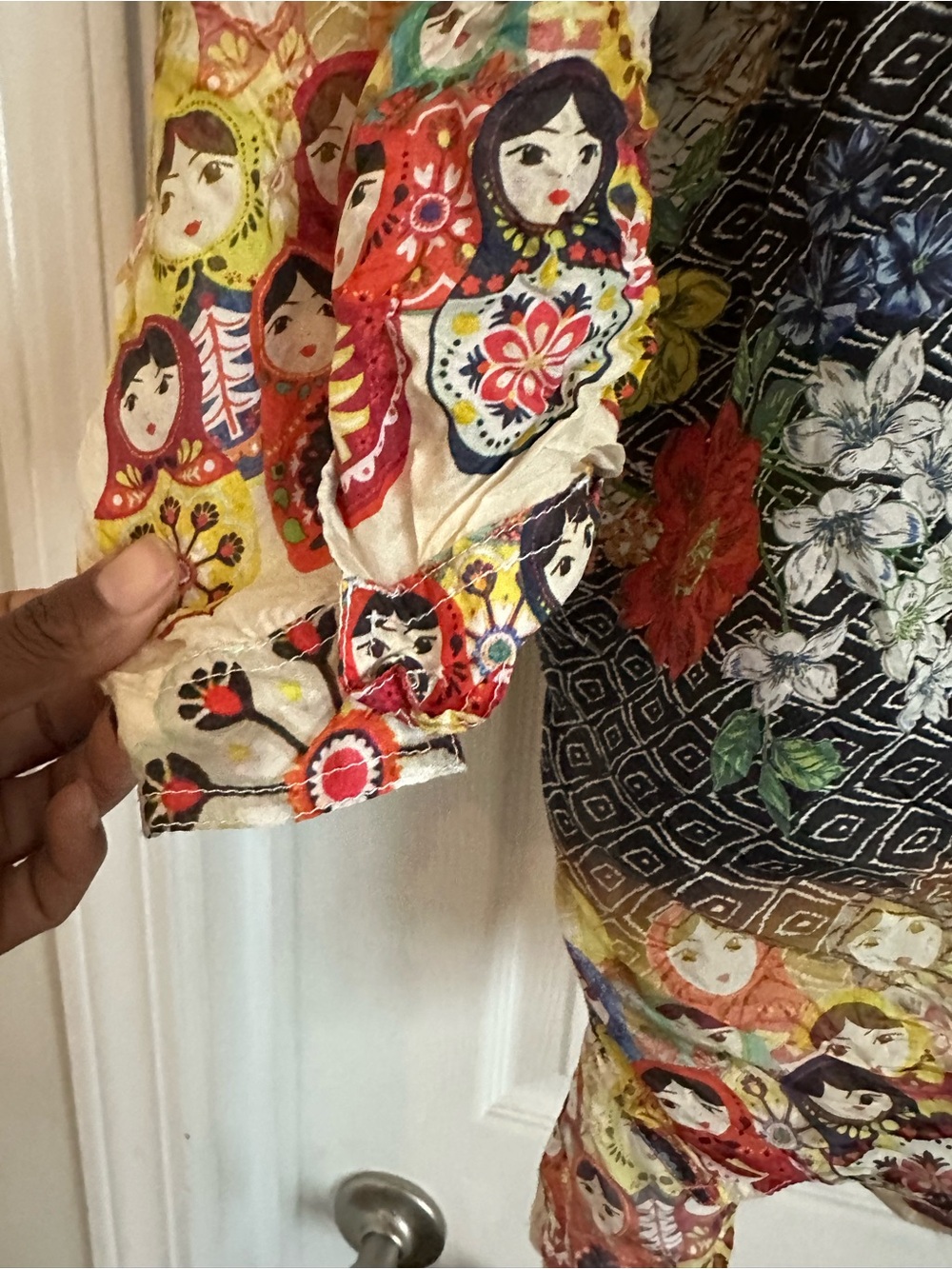 Johnny Was RARE Babette Russian Nesting Dolls 100% Silk Top Size 2X - Picture 3 of 12